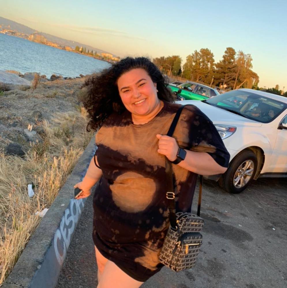 Meet your Posher, Felicia